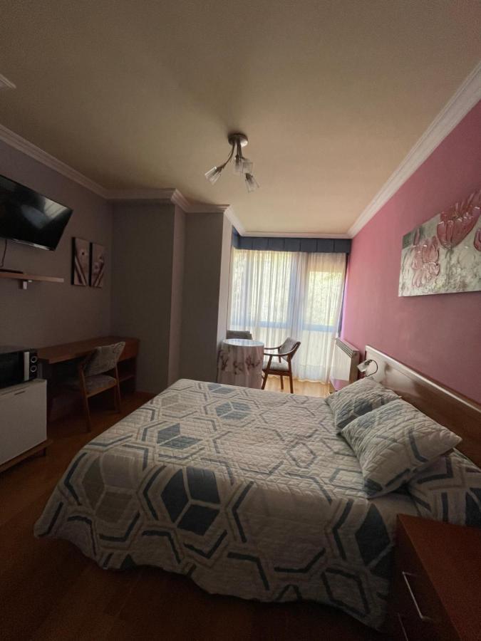 Hostal Santiago 2 Burgo المظهر الخارجي الصورة