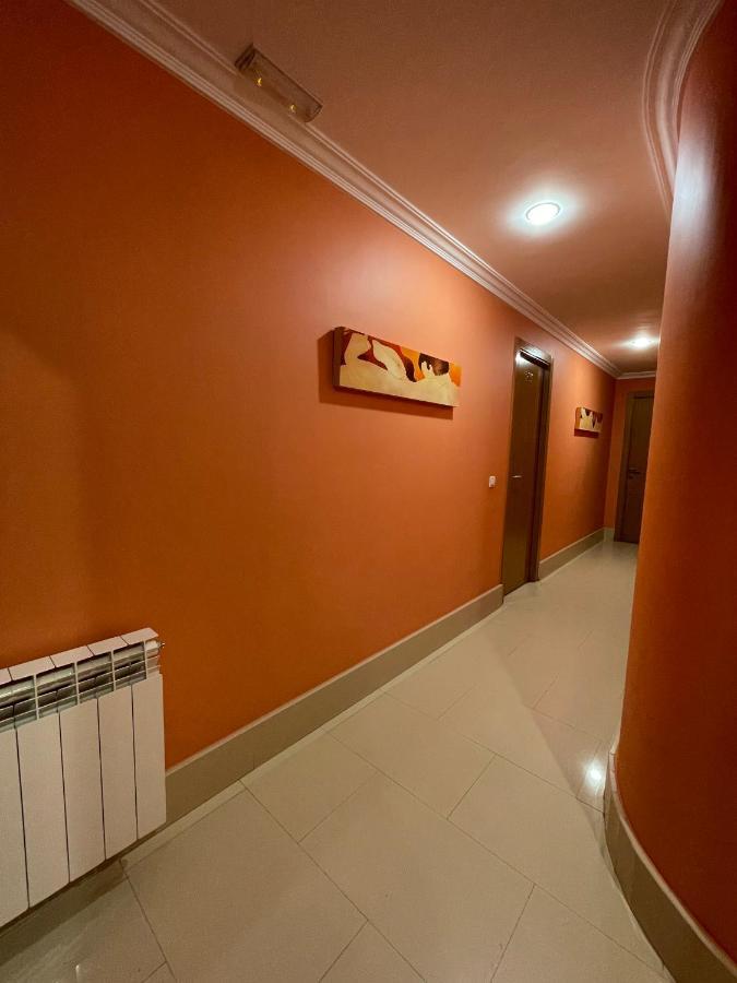 Hostal Santiago 2 Burgo المظهر الخارجي الصورة