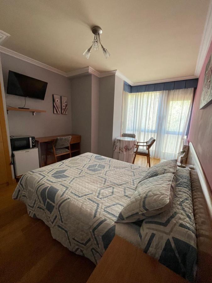 Hostal Santiago 2 Burgo المظهر الخارجي الصورة
