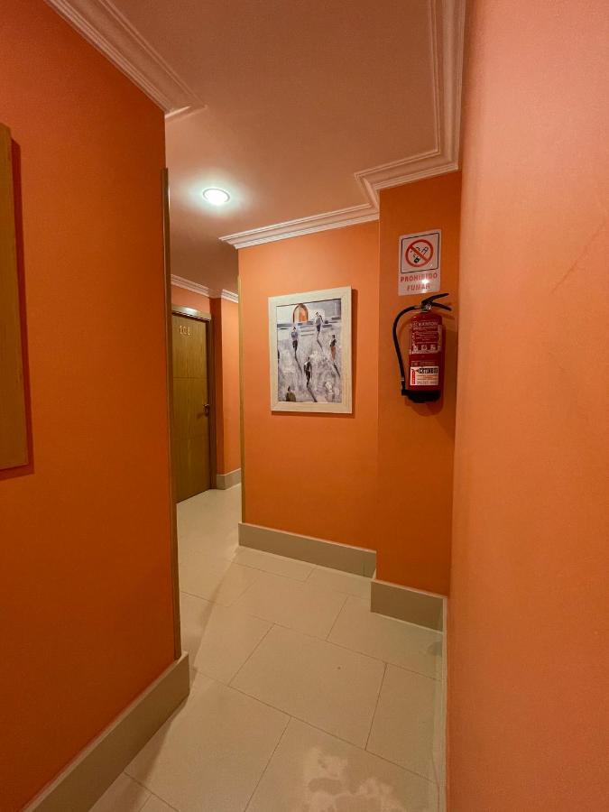 Hostal Santiago 2 Burgo المظهر الخارجي الصورة
