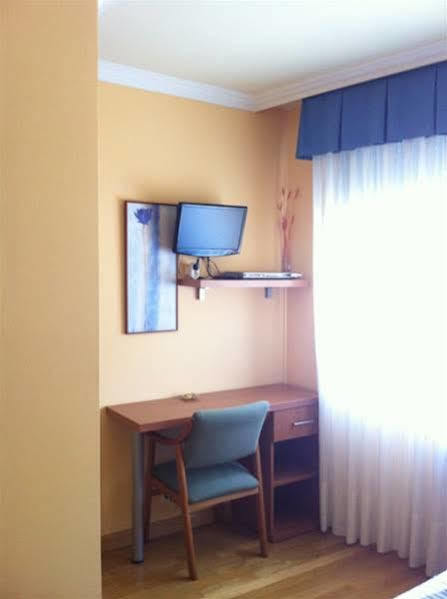 Hostal Santiago 2 Burgo المظهر الخارجي الصورة